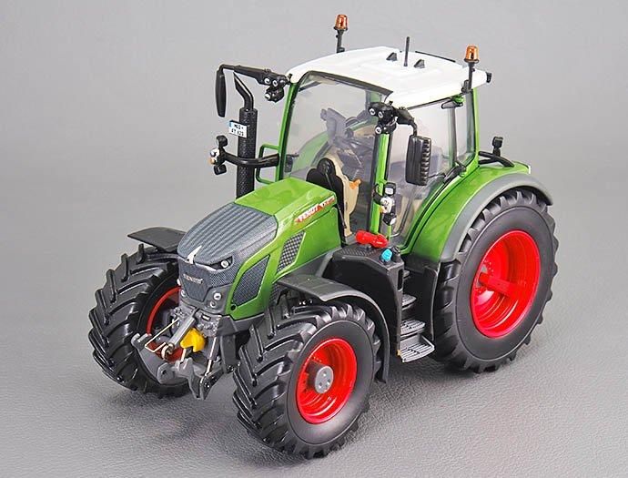 U_H 1/32 Fendt 620 Vario - ブンブンガレーヂ/BoomBoomGarage