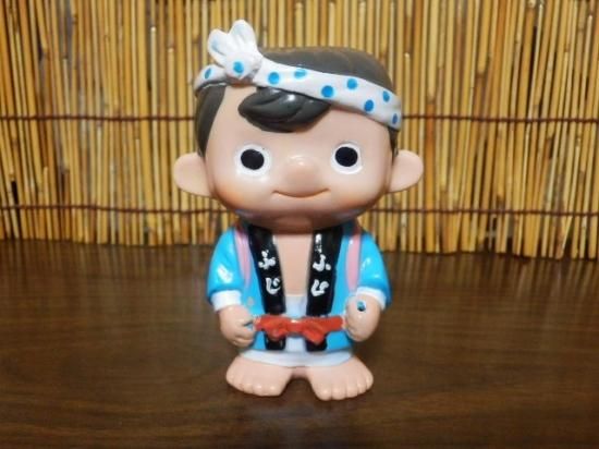 富士銀行 ソフビ貯金箱 ボクちゃん（はっぴ） - 「宝の森」昭和レトロ