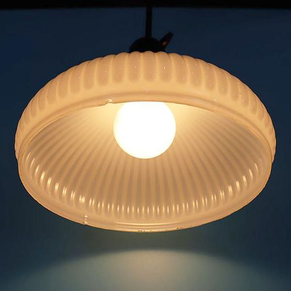 大正・昭和 電笠 電傘 ランプシェード 乳白 照明 レトロガラス 和電笠