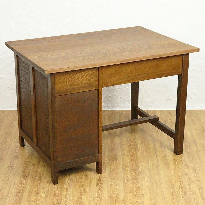 ナラ×ケヤキ材のレトロ片袖デスク｜幅106.5cm・収納力と実用性を備えた