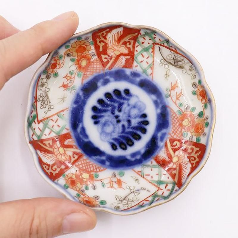 手描き色絵豆皿 手塩皿 伊万里焼アンティーク直径8cm高さ2cm