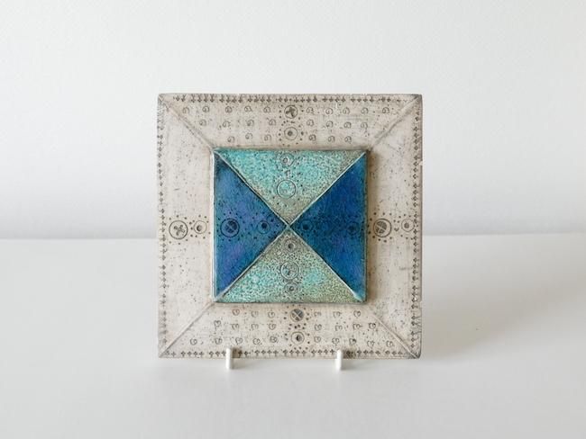 P.O.R 価格はお問い合わせください】Rut Bryk tile / ルート