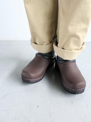 TROENTORP サボ (Plain Toe / Nubuck Brown)