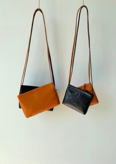 Naturally tanned leather shoulder( bag・pouch) | COSMIC WONDER