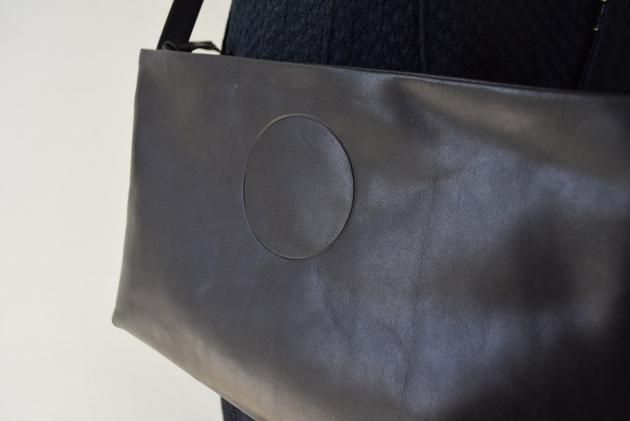 Naturally tanned leather shoulder( bag・pouch) | COSMIC WONDER