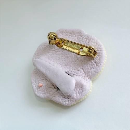 tamas】Mother・White/ブローチ（ヘアクリップとしても） - hina