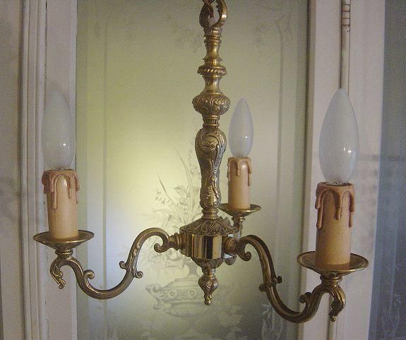 フランス アンティーク フレンチリーフとオパールセントの可愛いミニ