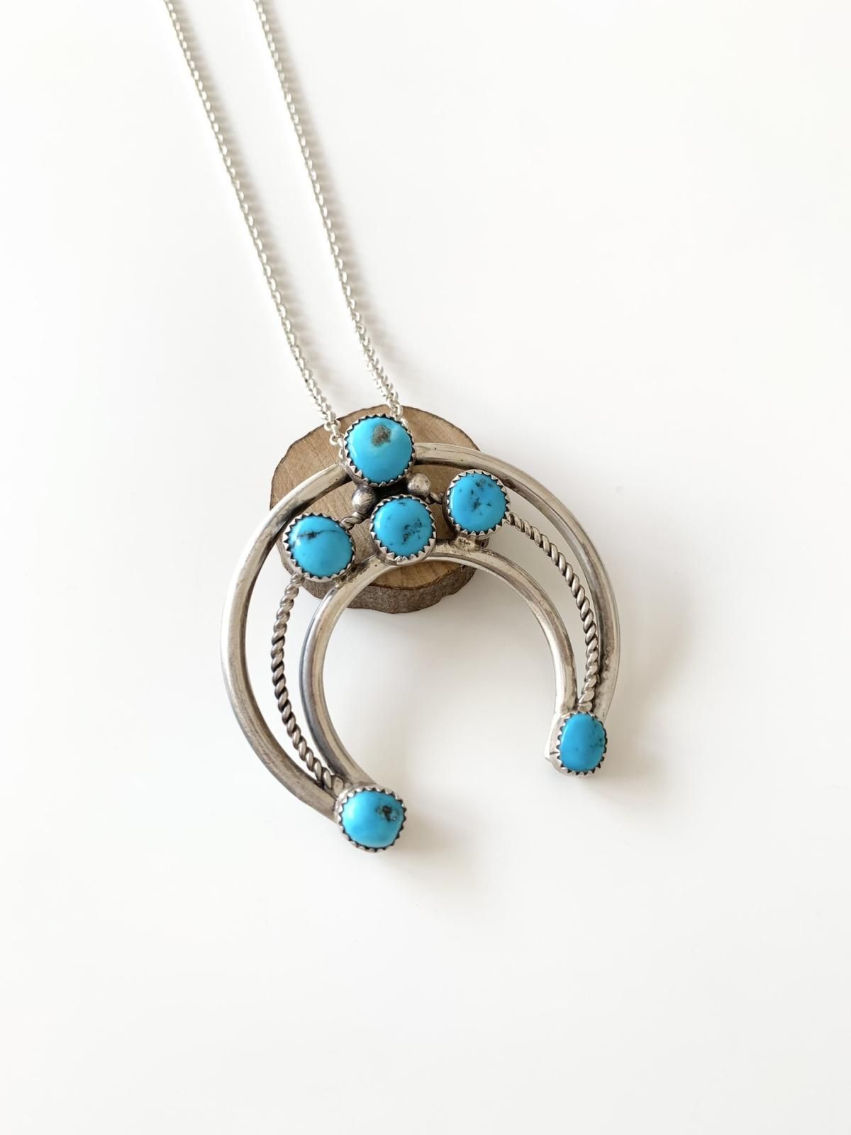 ナバホ族 ターコイズナジャペンダントトップ - インディアンジュエリー