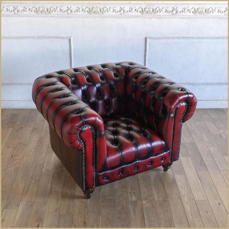 クラブマン チェスターフィールドソファ 1人掛け ボタン留めシート