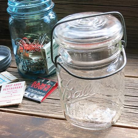 ボール社（Ball社）のヴィンテージメイソン・ジャーです。