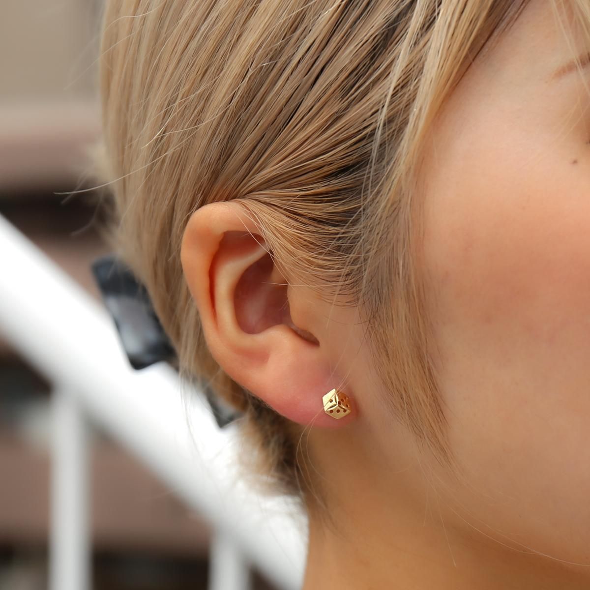 10K イエローゴールド ピアス - AVALANCHE OFFICIAL STORE