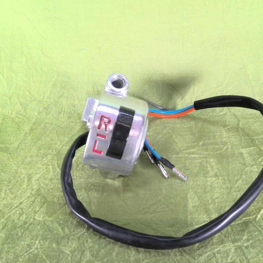 行灯向 補修用ハンドルスイッチ 右 - 崎田二輪通販 スーパーカブ c100