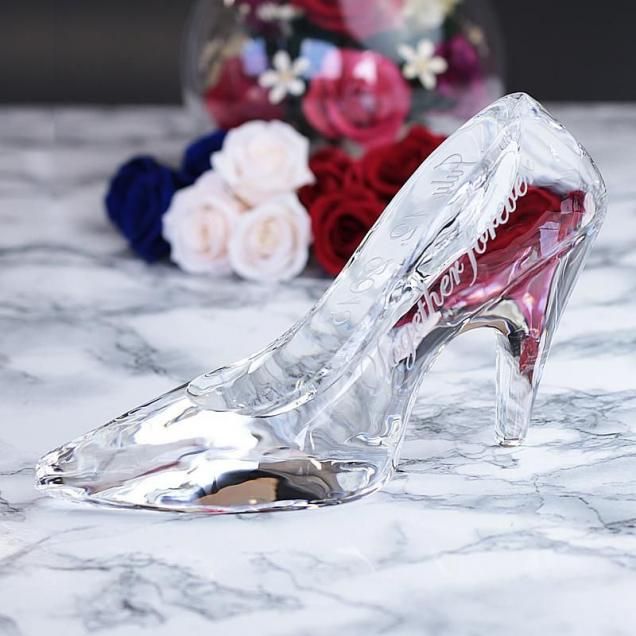クリスタルガラスの靴 | シンデレラ - クリスタルトロフィー・ガラス