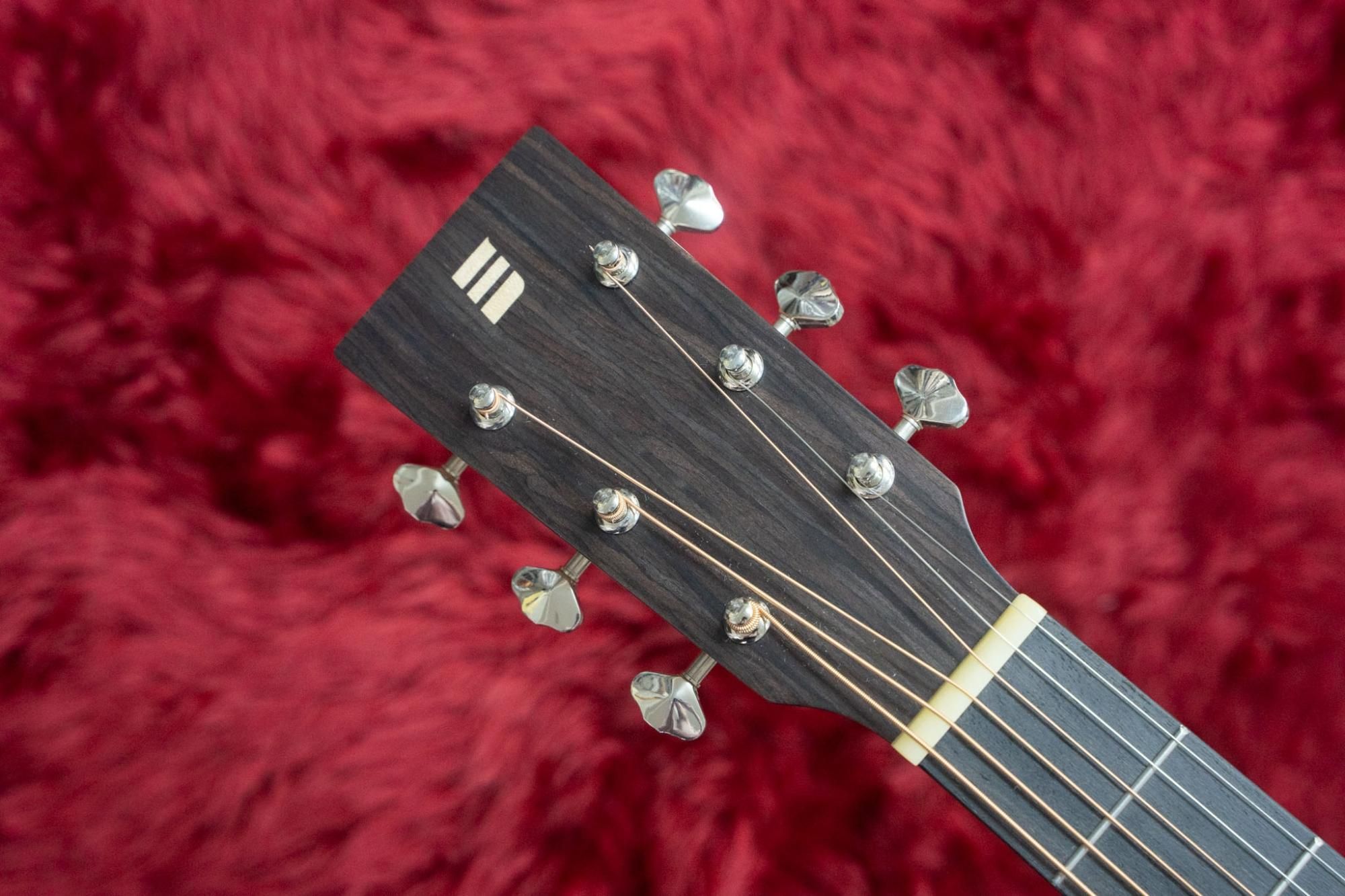 new】NAGI GUITARS / kuro 【横浜店】 - Geek IN Box