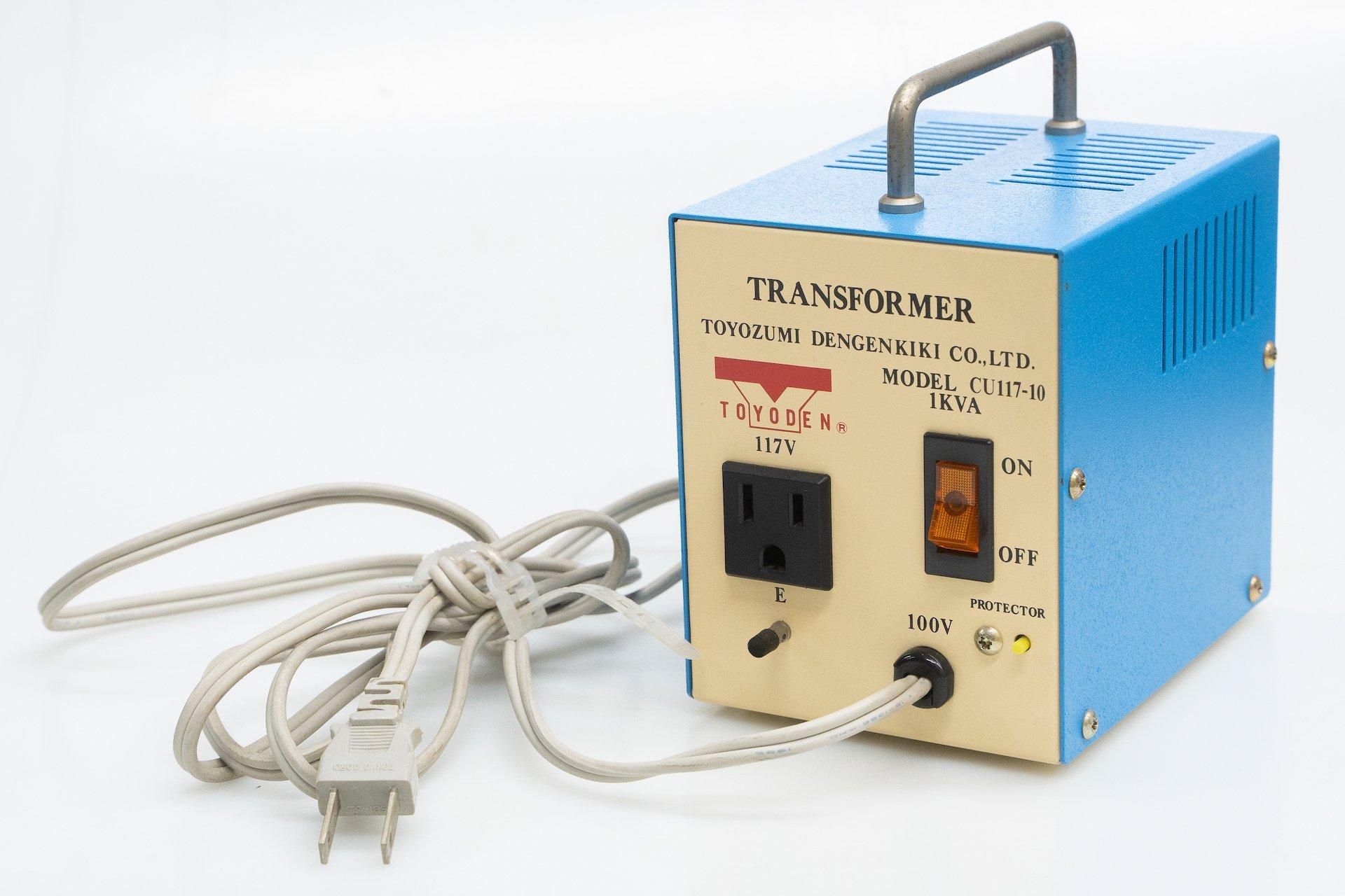 used】TOYOZUMI / CU117-10 昇圧トランス【GIB横浜】 - Geek IN Box