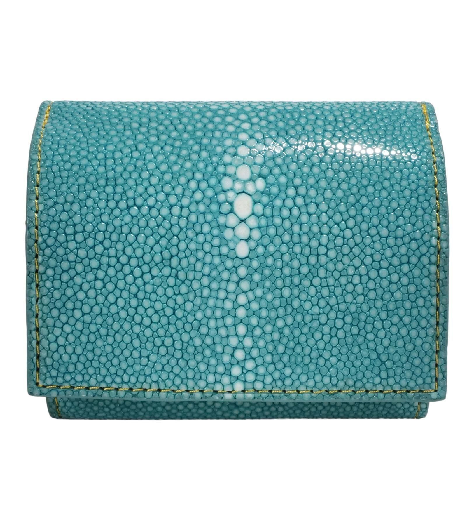 三つ折りミニ財布 ポリッシュ ターコイズブルー - BAHARI -