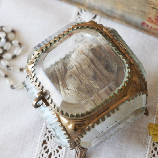 アンティークジュエリーボックス | フランス ベベルガラスとオルモルの