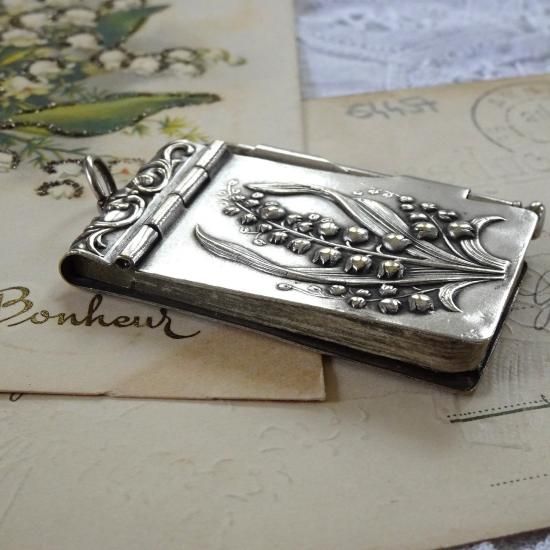 カルネドバル アンティーク | フランス すずらんのカルネドバル