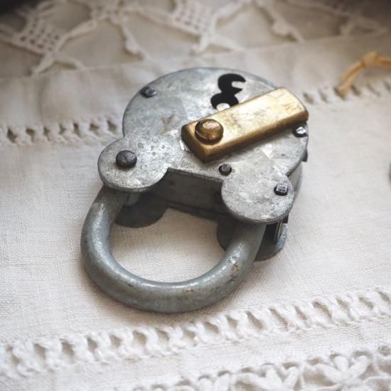 アンティーク 南京錠 | フランス クマ型の南京錠 クマのパドロック