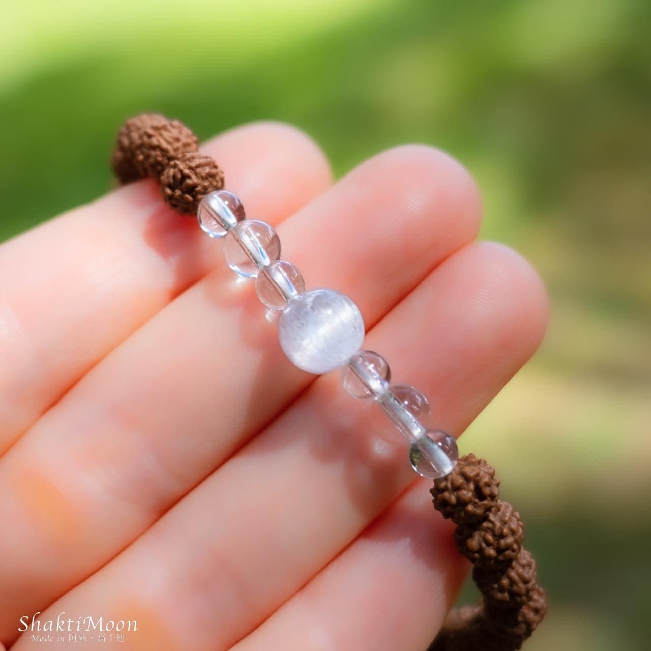 レア・希少！神様の愛に繋がる石！深い安らぎ 愛と思いやりのお守り