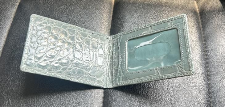 クロコダイル カードケース | ブルーグレー - 『皮革に製品としての