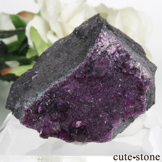 カメレライトの母岩付き結晶（原石）83g - cute stone -