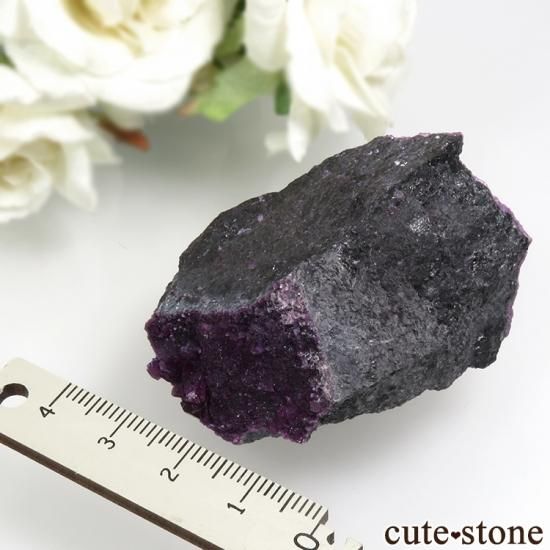 カメレライトの母岩付き結晶（原石）83g - cute stone -