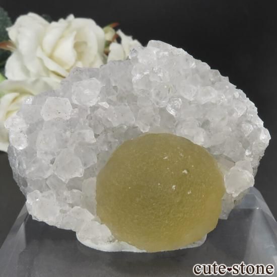 インド産 球体イエローフローライト＆クォーツの原石 No.28 - cute stone -