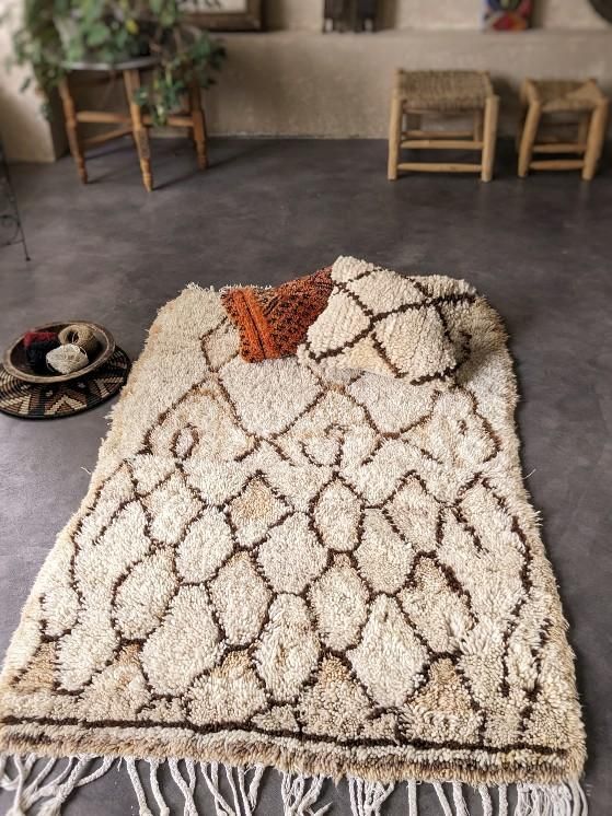 モロッコラグ「AZILALアジラル」RAZ022ベージュ/Hibou.イブーモロッコ