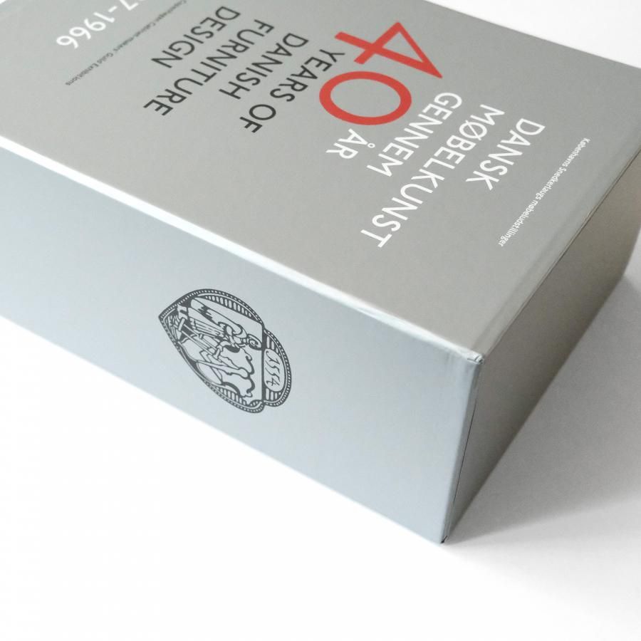 Dansk Møbelkunst gennem 40 år / 40 Years of Danish Furniture