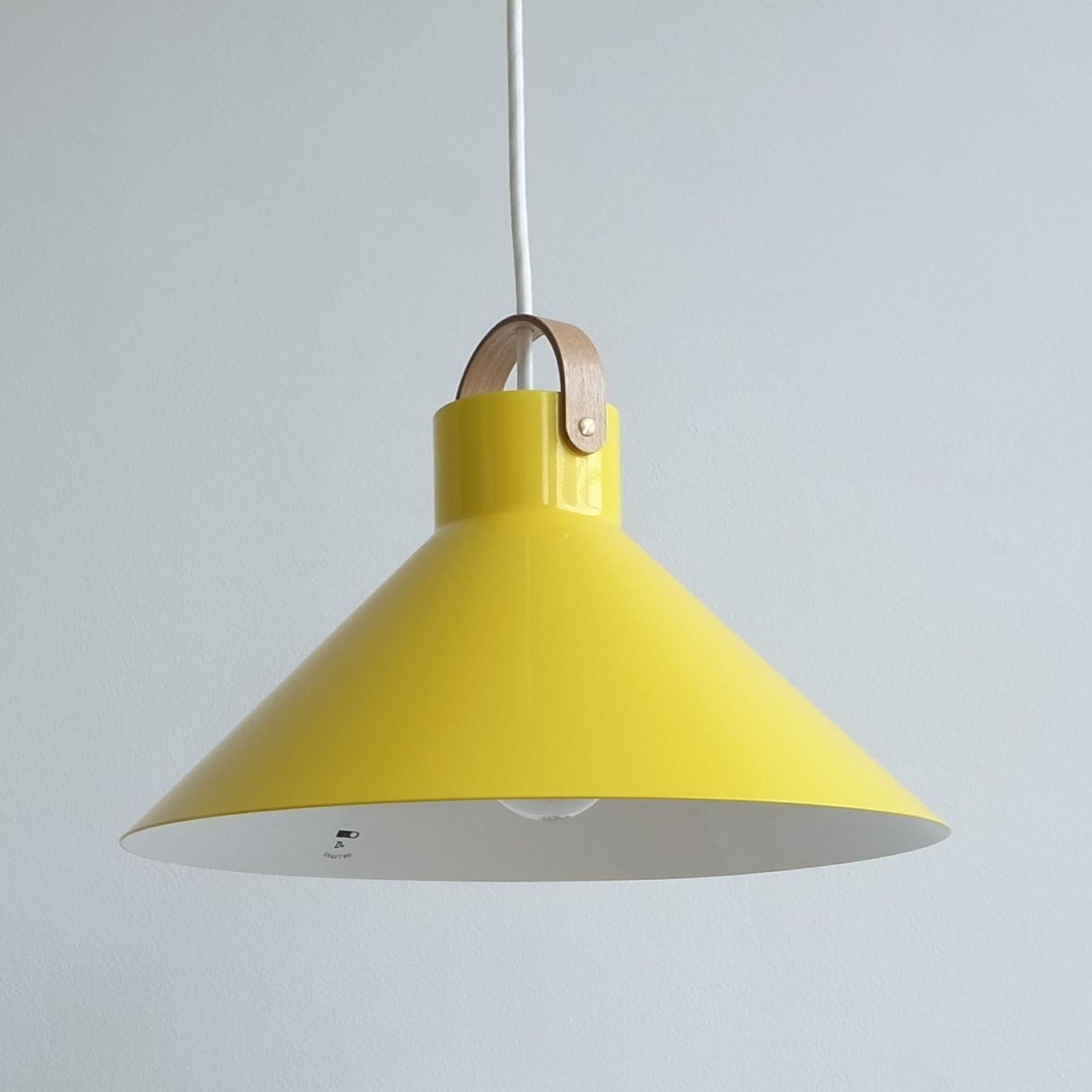 CLASKA（クラスカ）｜アトリエランプ イエロー - 家具 - ランプ - 女性