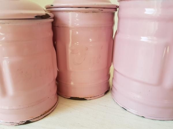 ホーローピンクキャニスター - アンティークモール＆蚤の市情報サイト