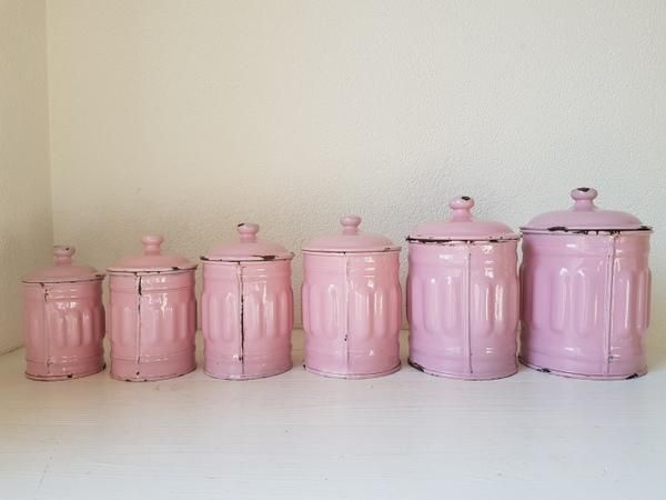 ホーローピンクキャニスター - アンティークモール＆蚤の市情報サイト