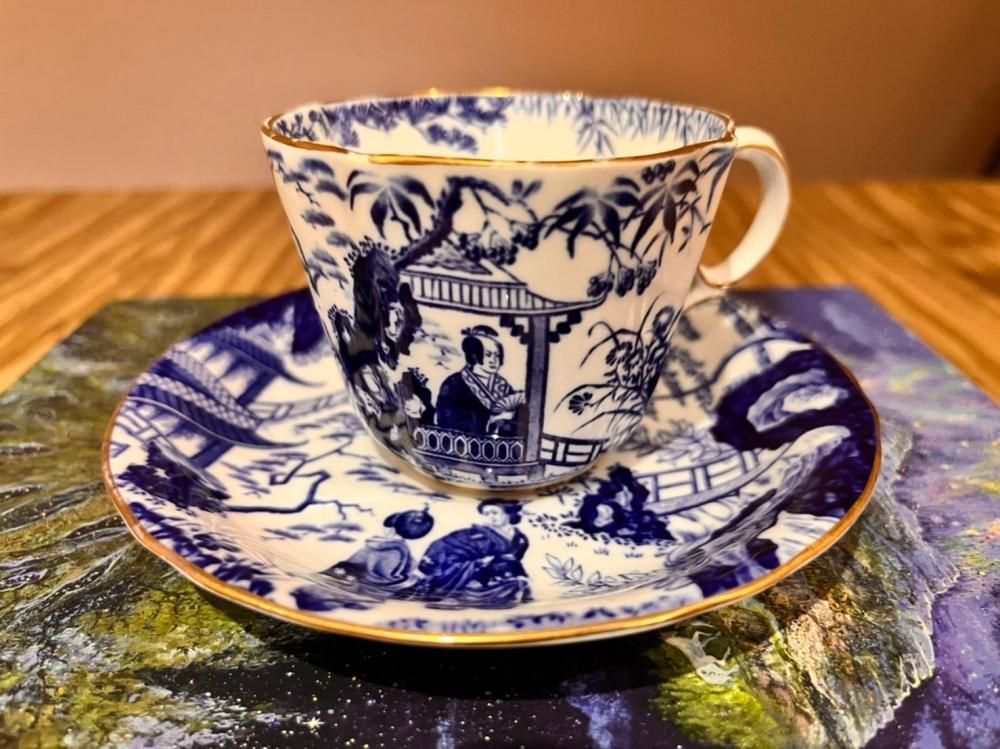 1910年代英国製アンティーク ミカドカップ＆ソーサー