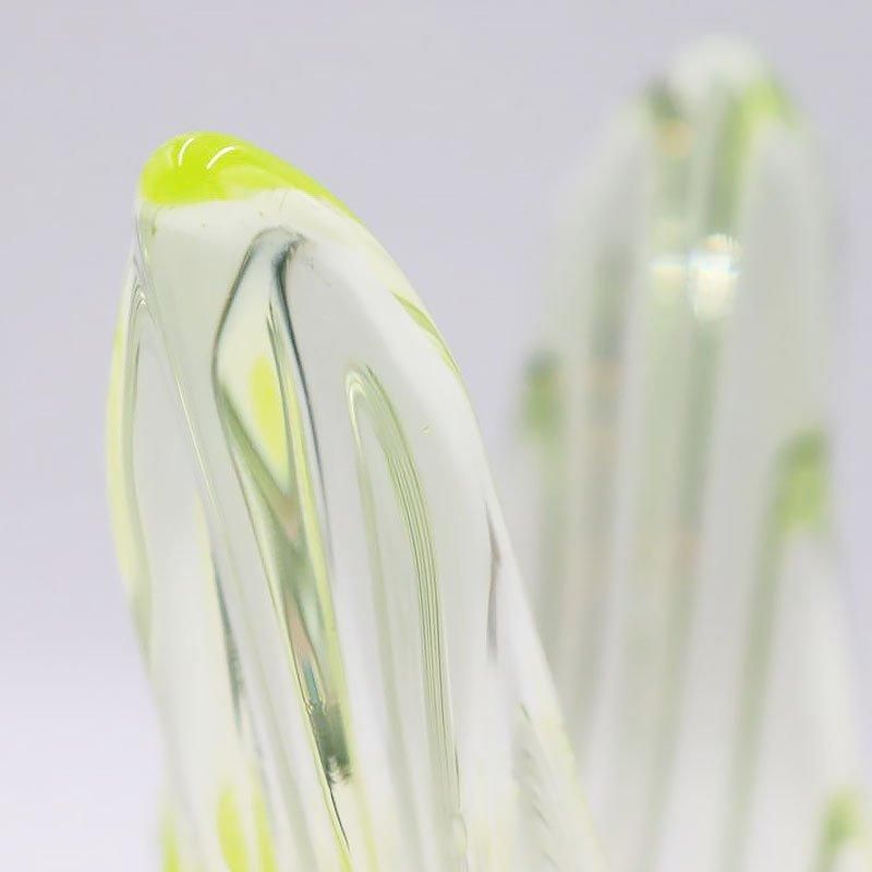 大正ロマン溢れるアンティーク花瓶 ウランガラス製