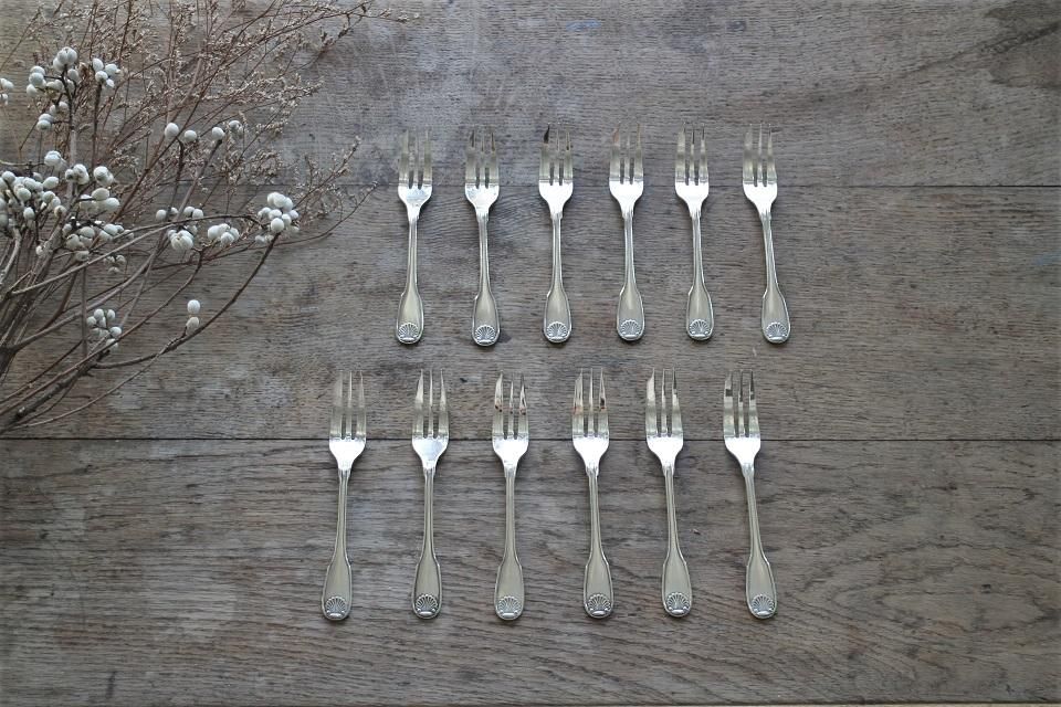 フランス製クリストフルシルバーケーキフォーク12本セット