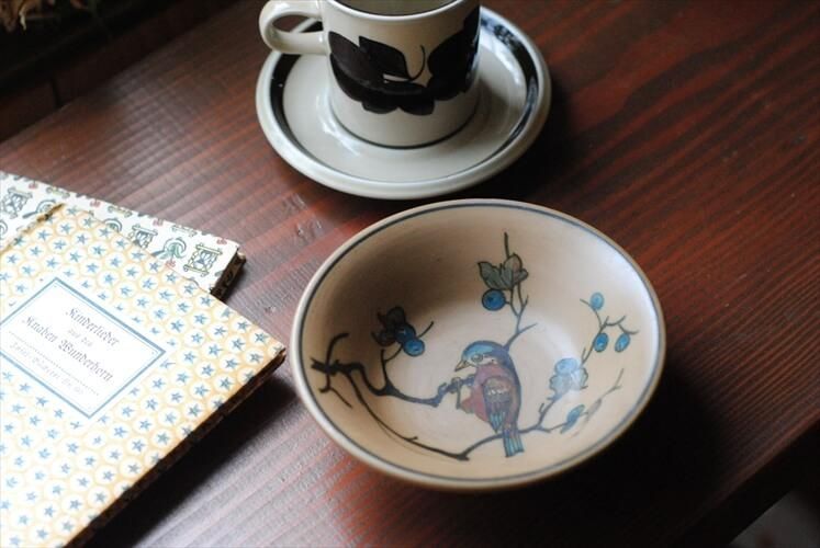 デンマーク製ヴィンテージ陶器ボウル 郷愁感漂う美