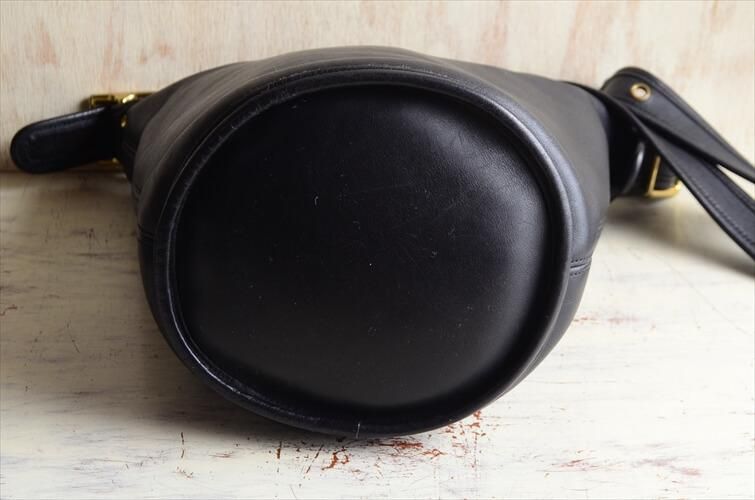 オールドCOACH バケツ型ダッフルバッグ 本革黒