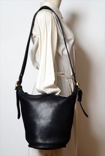 オールドCOACH 本革バケツ型ダッフルバッグ 黒