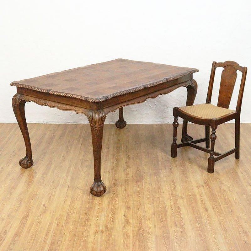 存在感あるフランス製アンティークダイニングテーブル