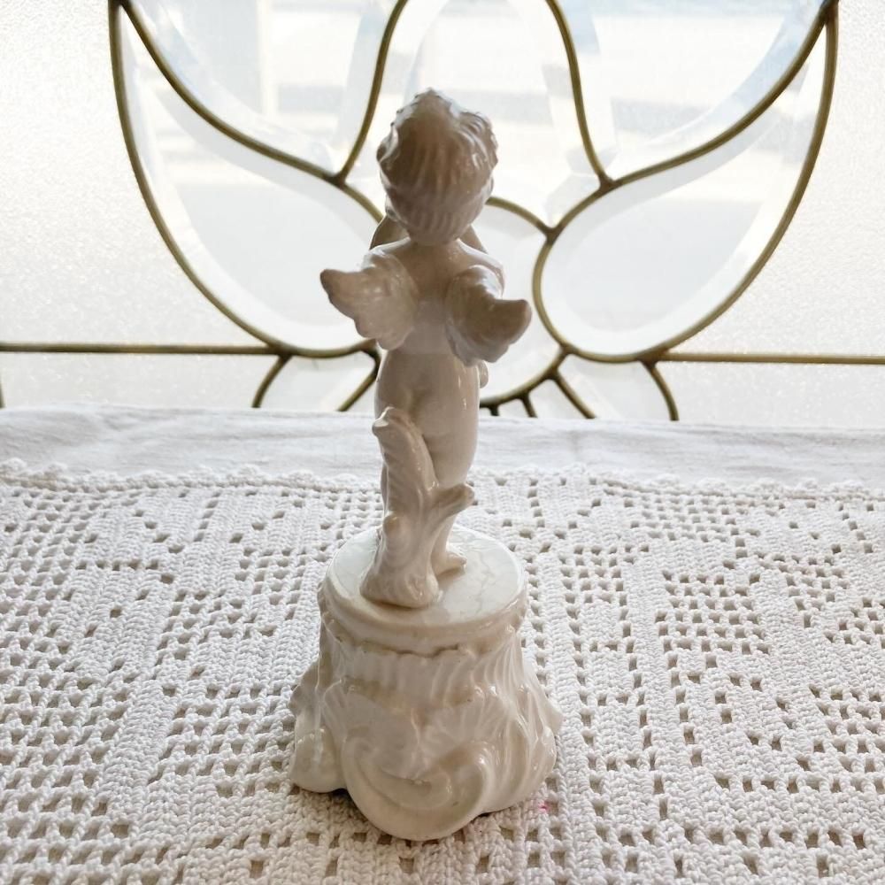 フランス直輸入 天使の可憐な表情が魅力 陶器の人形笛