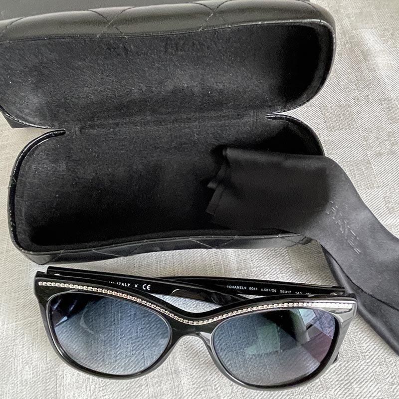 シャネルサングラスキルティングケース付き