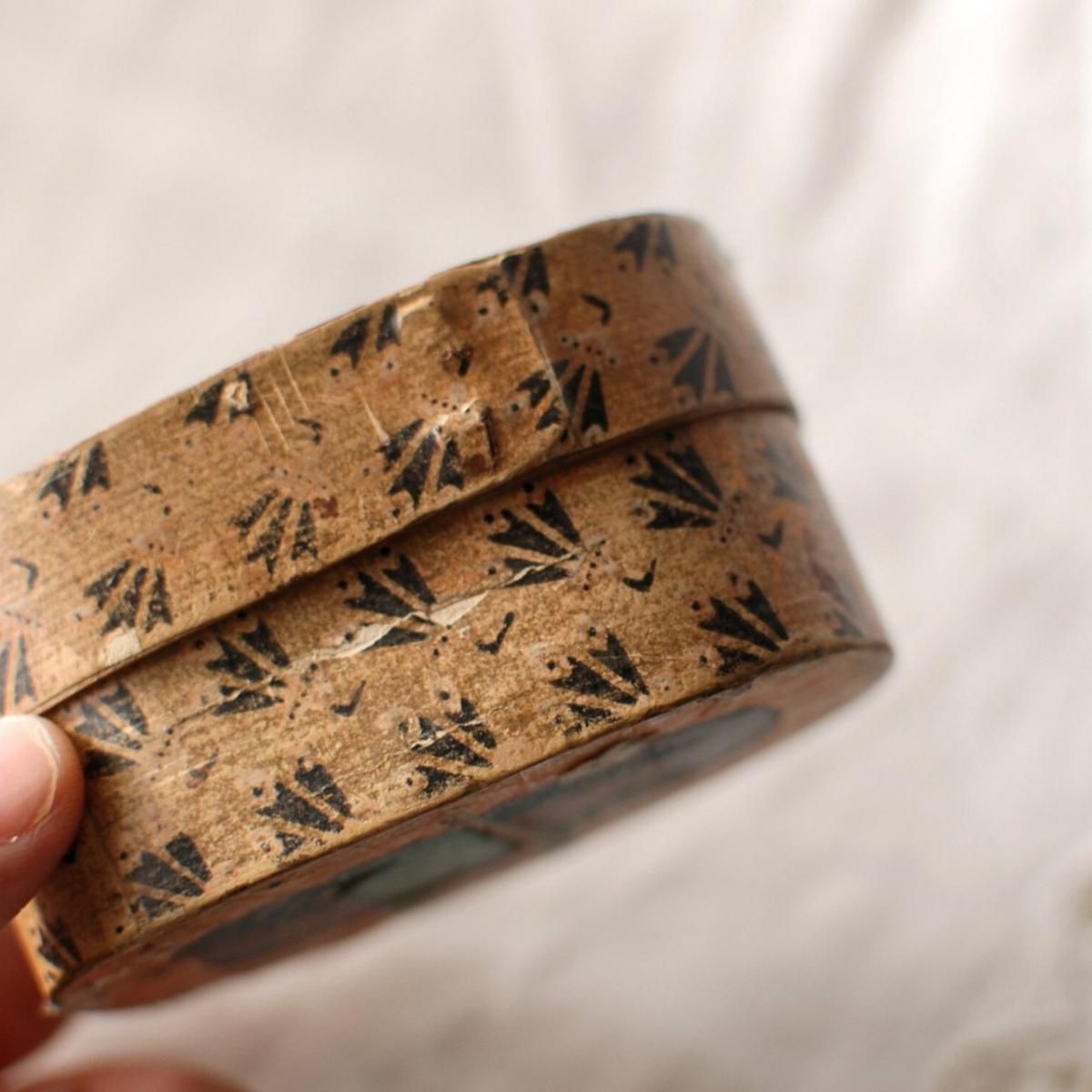 美しいアンティーク木箱、フランスの手仕事