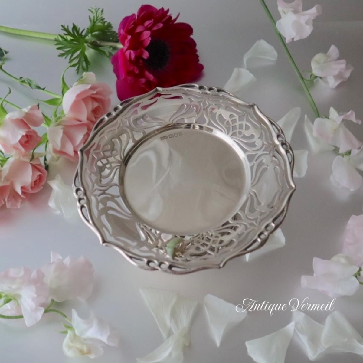 華やかな英国製アンティーク銀コンポート 1905年 Mappin&Webb