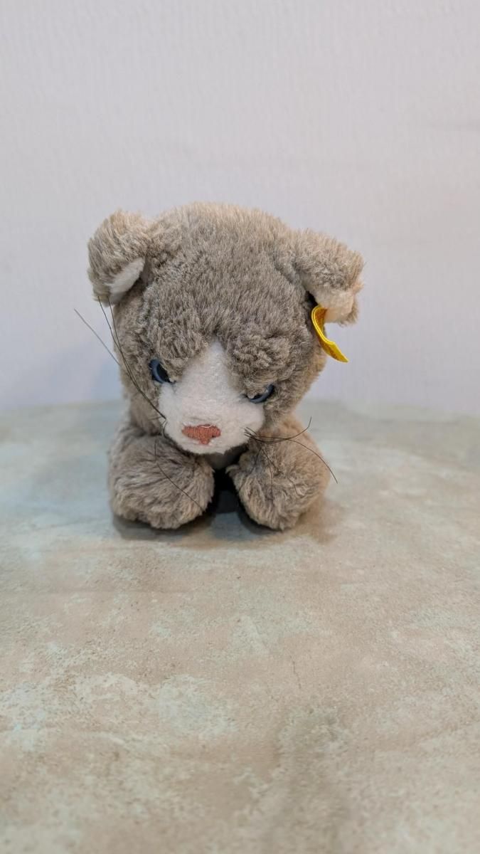 ドイツ製Steiffのヴィンテージ猫ぬいぐるみブルーアイ