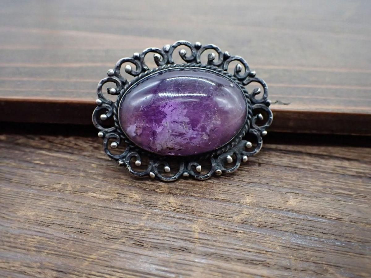 アメリカ製 ヴィンテージアメジストブローチ