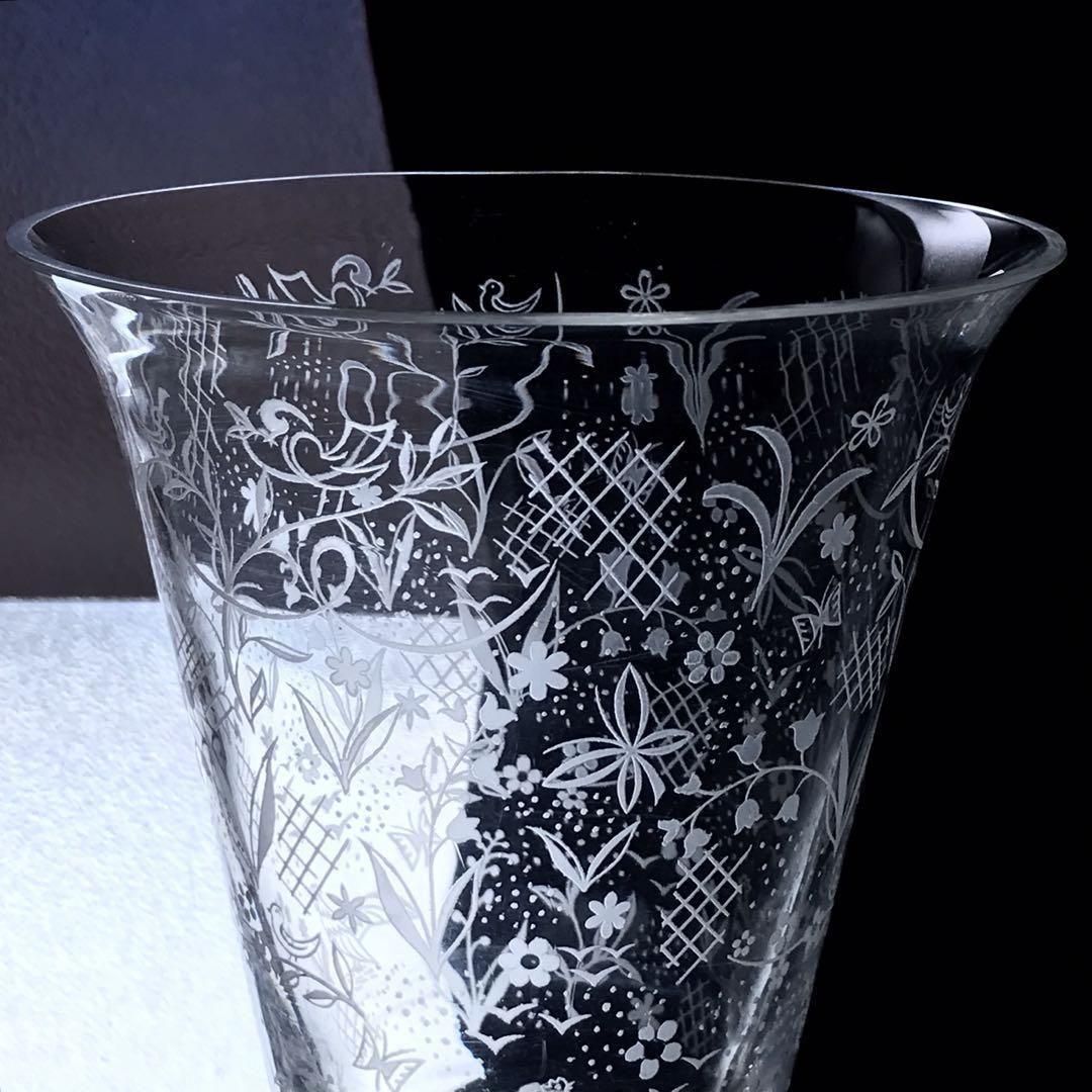 アンティークバカラ製色とりどり花鳥模様クリスタル花瓶