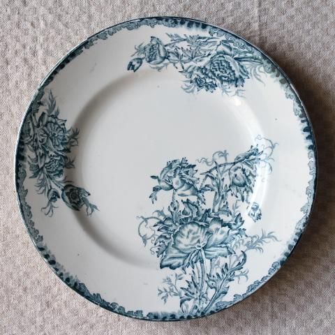 フランス製アンティーク、優雅なケシ模様のプレート