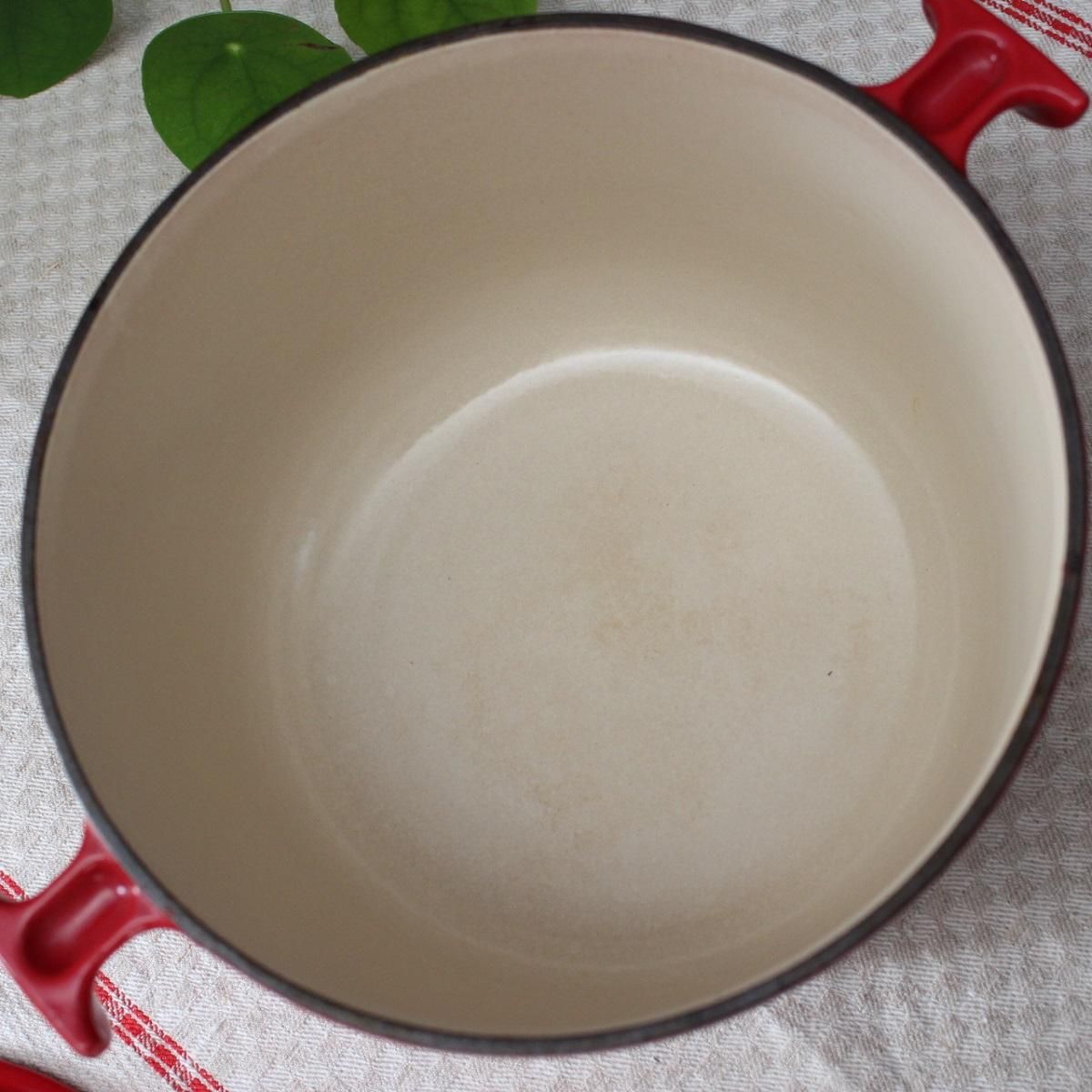 ルクルーゼ ビンテージココット チェリーレッド