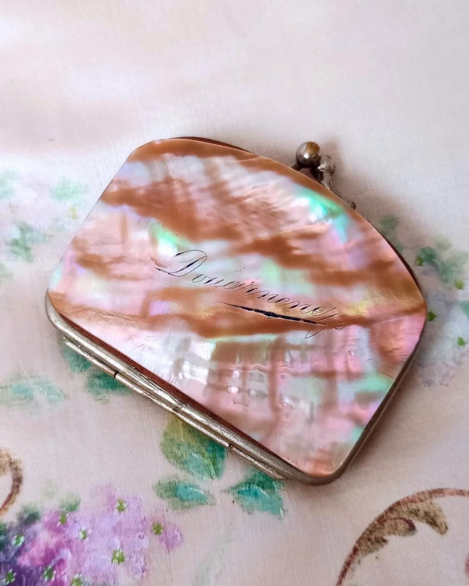 フランスアンティーク マザーオブパール がま口コインパース（1920年頃）